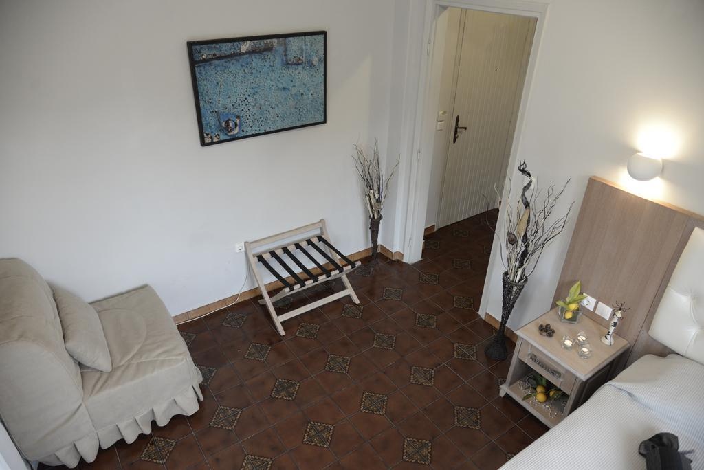 Olivegrove House Apartment Vourvourou Ngoại thất bức ảnh